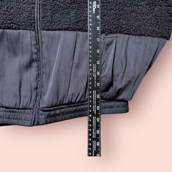 Cotton-On Body Women's Black Sherpa Fleece Zip-Up Jacket Size M Casual - Picture 8 of 9